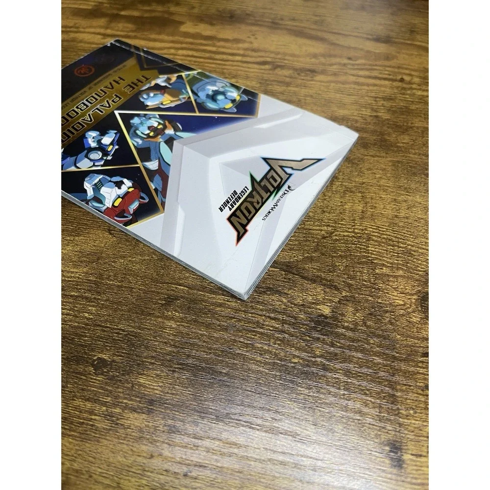 The Paladin's Handbook : Official Guidebook of Voltron Legendary